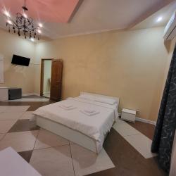 Двухкомнатный номер с 3мя раздельными кроватями