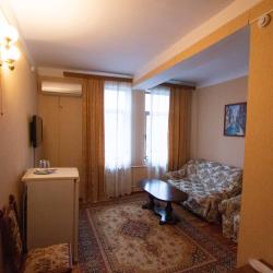 2-комнатный номер стандарт комфорт с 1 двуспальной кроватью