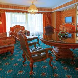 Фото Отель Diplomat Hotel & Business Center (Дипломат и Бизнес и Центр)