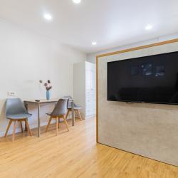 Фото Апартаменты Петровские на улице 79 Г.Дивизии 6