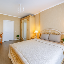 Фото Отель RusHouse (РусХаус) на улице Чистопольская 61Б