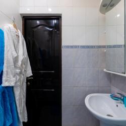 Фото Отель Пять звезд на улице Шахтёров