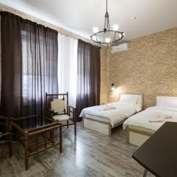 Фото Отель House on Potapova (Гостевой дом на Потапова)