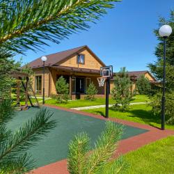 3-местный коттедж в лесу №8