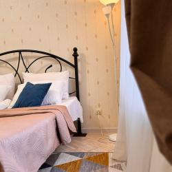 Фото Апартаменты на улице Толстого 180Б