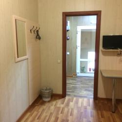 1-местный 1-комнатный номер эконом с 1 односпальной кроватью (без окна, мансарда, блочный номер)