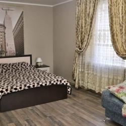 Фото Отель Я дома на улице Коммунаров 91