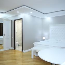 Фото Отель Grand Hotel Kapan (Гранд )