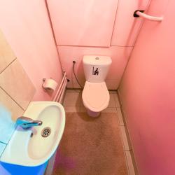 Фото Отель Посуточно50 на Совхозной 8а