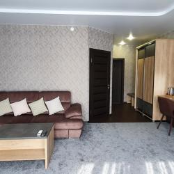 2-комнатный номер люкс (с завтраком)