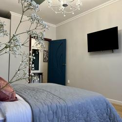 Фото Отель UzorApart Стильная квартира, лучший панорамный вид с открытого балкона