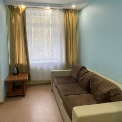 Номер полулюкс с 1 двуспальной кроватью