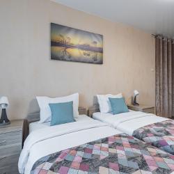 Фото Отель Стрелка на улице Акимова 11