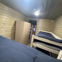 Кровать в общем номере с 2 двухъярусными кроватями (общие удобства)