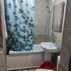 Коттедж улучшенный с 4 односпальными и 2 двуспальными кроватями