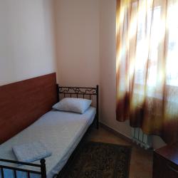 Комната с 1 односпальной кроватью (удобства на этаже)