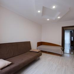 Фото Отель Ваш Комфорт Апарт на улице Трудовой Славы