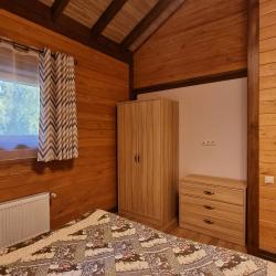 Фото Отель Дом В1 на базе отдыха Новинки Парк