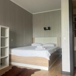 Фото Апартаменты на улице Матросова 18