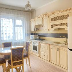 Фото Апартаменты на улице Петровского 36