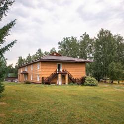 Номер стандарт с 1 односпальной и 1 двуспальной кроватью