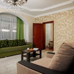 3-комнатные апартаменты люкс Цветочная 35 с 1 двуспальной кроватью