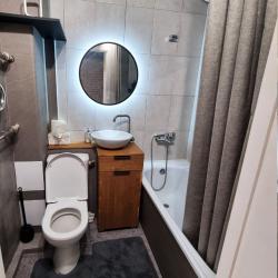 Фото Апартаменты на улице Героя Советского Союза Усилова 4