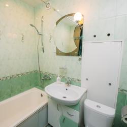 Фото Апартаменты на улице Зверева 37