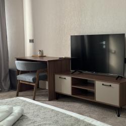 Номер с двуспальной кроватью и видом на горы