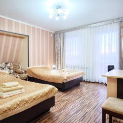 Фото Отель Три звезды (первый корпус)