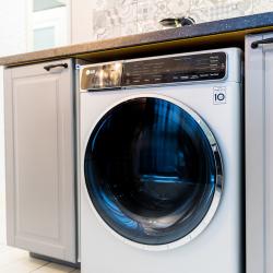 Фото Отель LetoApart (ЛетоАпарт) на улице Суворовская 77-312