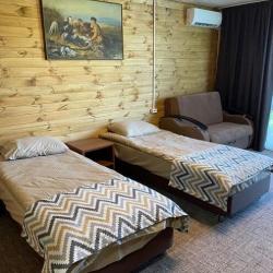 Номер улучшенный с 2 односпальными кроватями (с пансионом)