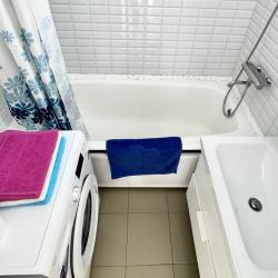 Фото Апартаменты InRoomSPb на улице Энгельса 141/36