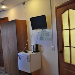 Номер эконом с 2 односпальными кроватями (общие удобства, мансарда)