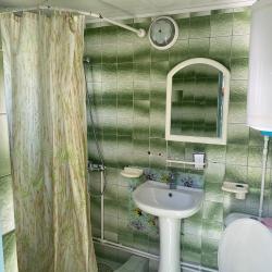 Коттедж стандарт с 2 двуспальными кроватями