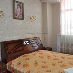 Номер стандарт с 1 двуспальной кроватью