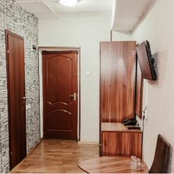 Номер стандарт с 1 двуспальной кроватью