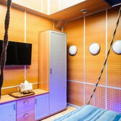 Номер стандарт с 1 двуспальной кроватью (без окна)