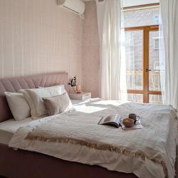 Двухкомнатная квартира в центре — 64f4bdafe42846f82a2e2a1abed42776