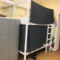 Кровать в 10-местном общем мужском номере