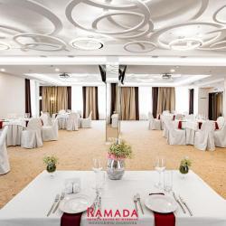 Фото Отель Ramada Hotel & Suites by Wyndham Novosibirsk Zhukovka (Рамада )