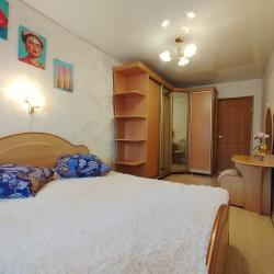 Фото Апартаменты на проспекте Победы 77