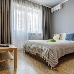 Фото Апартаменты на улице Казбекская 3