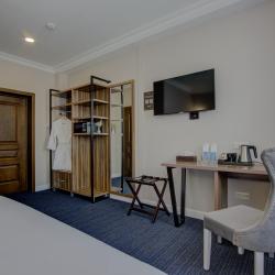 Фото Отель Resident Bishkek (Резидент )