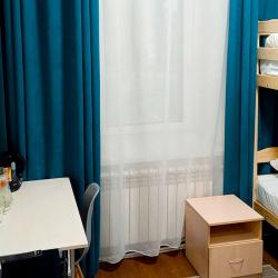 Кровать в номере эконом с 2 двухъярусными кроватями (удобства на этаже)