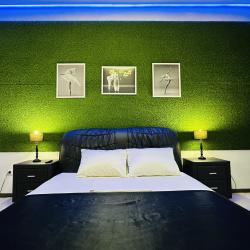 Фото Отель InnHome Apartments на проспекте Свердловский 88