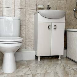 Комната стандарт с 1 односпальной и 1 двуспальной кроватью