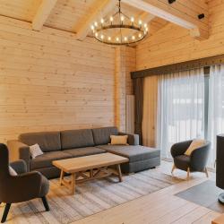 Шале Фэмили