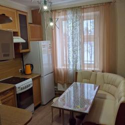 Фото Апартаменты на улице Изыскателей 38Б