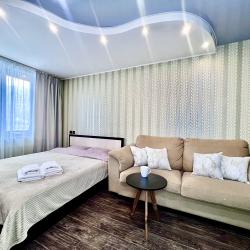 Фото Апартаменты на улице Старостина 10